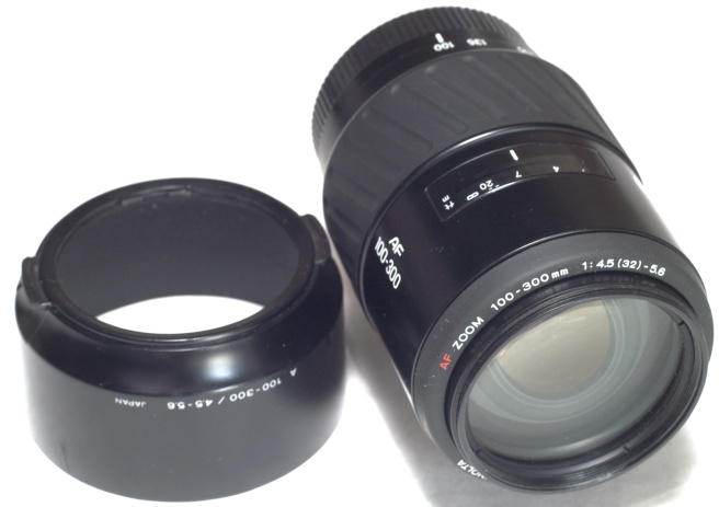 Minolta AF 100-300mm F4.5-5.6 pro Sony A