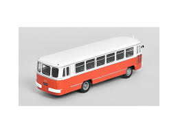 SAN H01B 1:72 - Kultovní autobusy minulé éry