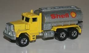 HOT WHEELS PETERBILT SHELL 1979 MALAYSIA.